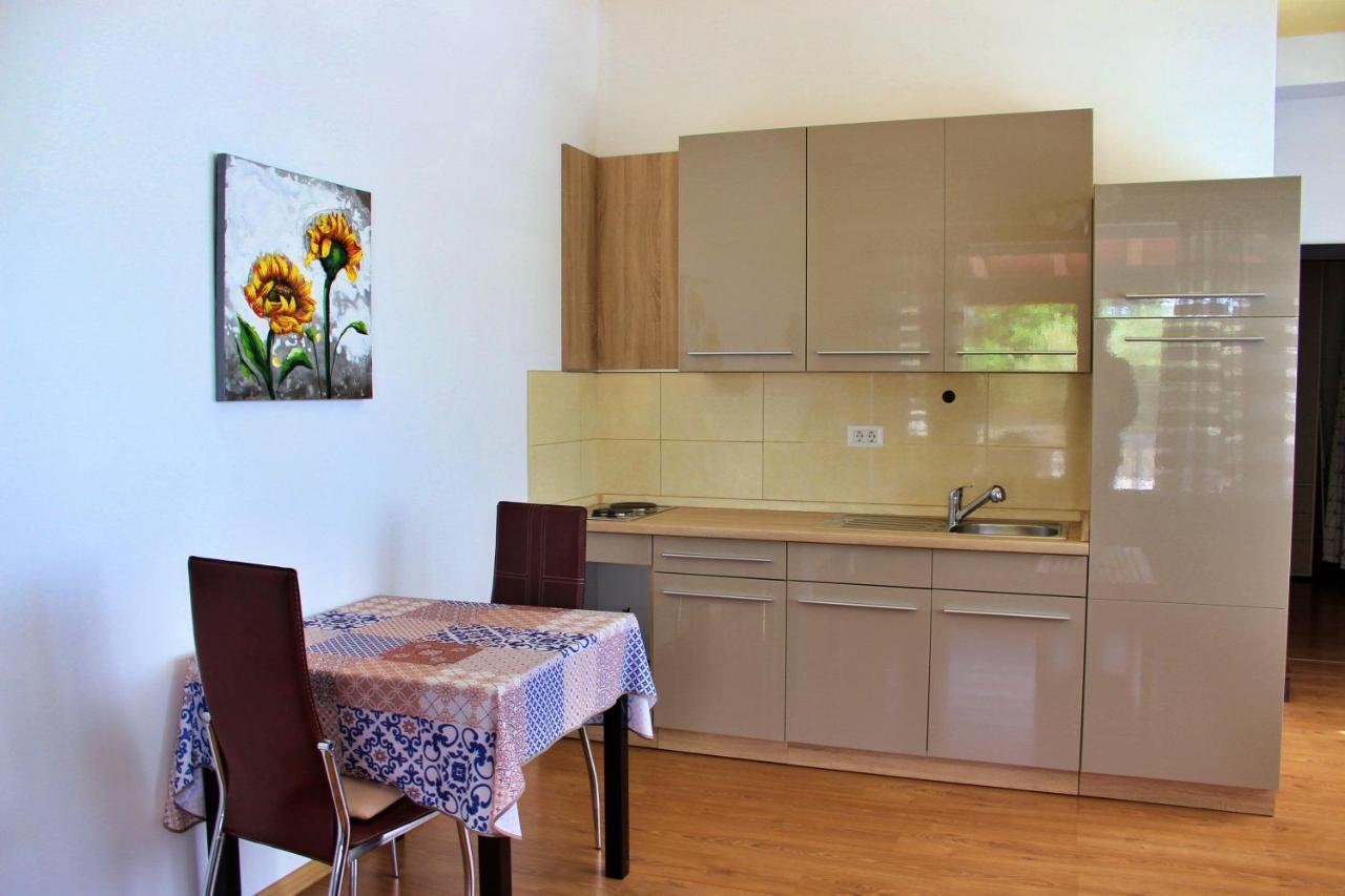 Apartments Kimm Porec Exterior photo