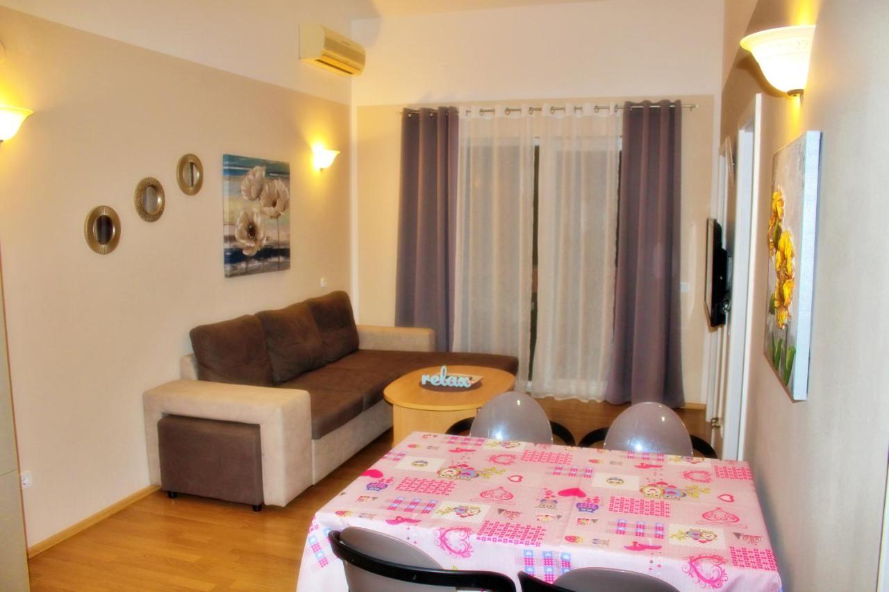 Apartments Kimm Porec Exterior photo
