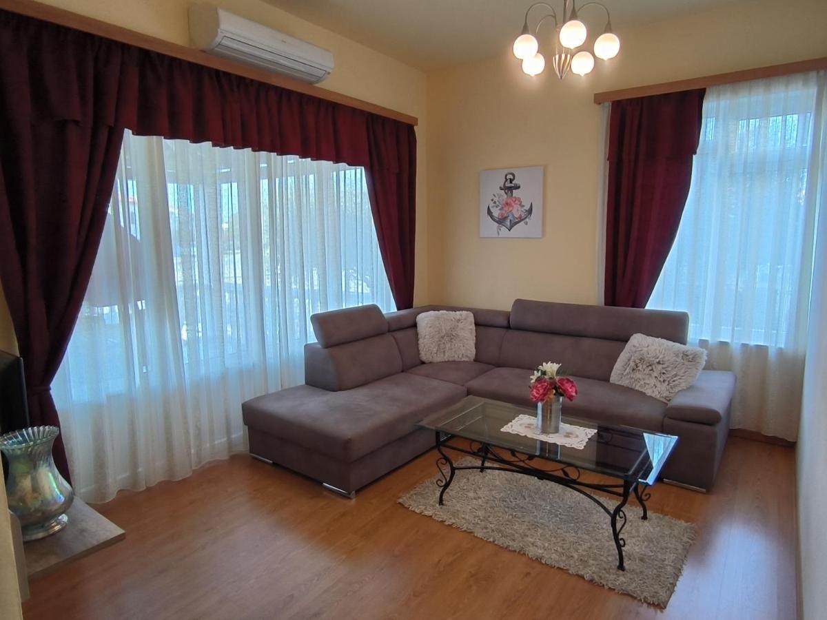 Apartments Kimm Porec Exterior photo